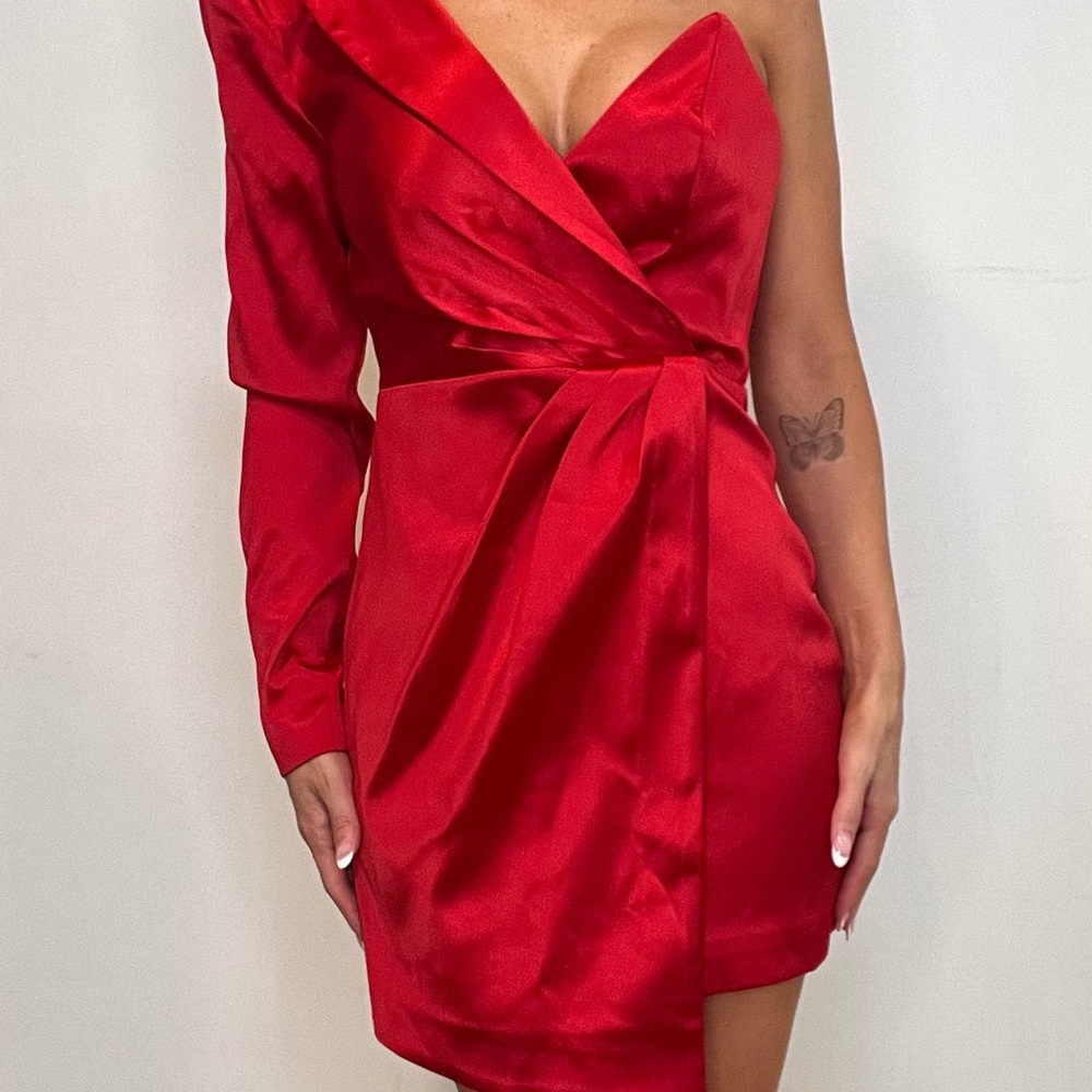 NBD Vibrant Red One-Shoulder Dress